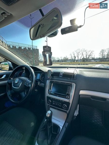 Универсал Skoda Octavia 2008 в Звягеле