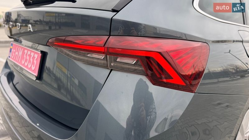 Универсал Skoda Octavia 2020 в Ужгороде