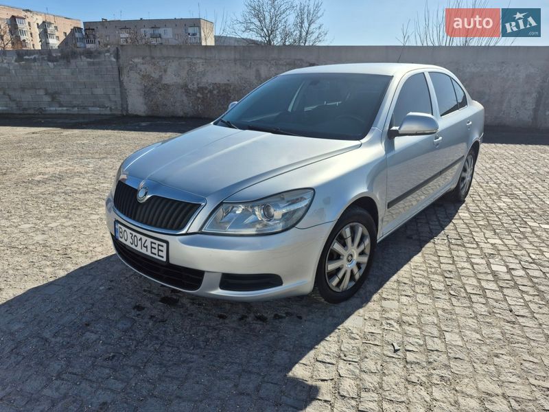 Лифтбек Skoda Octavia 2008 в Кременце