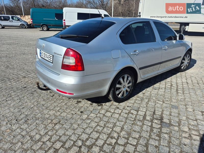 Лифтбек Skoda Octavia 2008 в Кременце