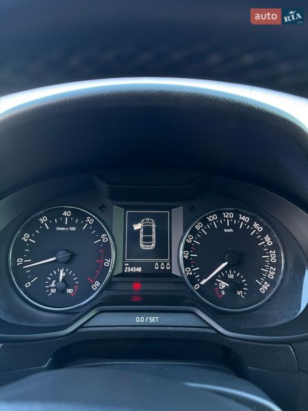 Лифтбек Skoda Octavia 2014 в Ровно