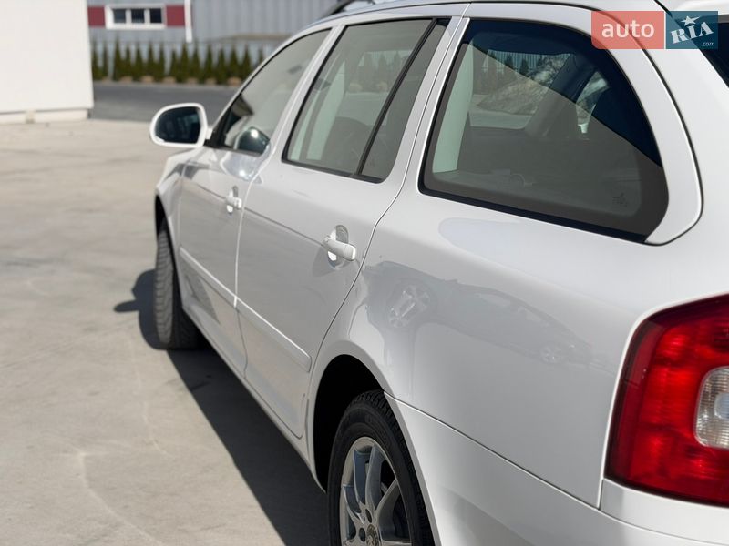 Универсал Skoda Octavia 2012 в Луцке