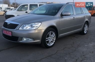 Універсал Skoda Octavia 2010 в Луцьку