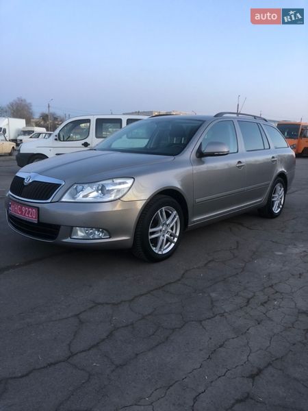 Универсал Skoda Octavia 2010 в Луцке