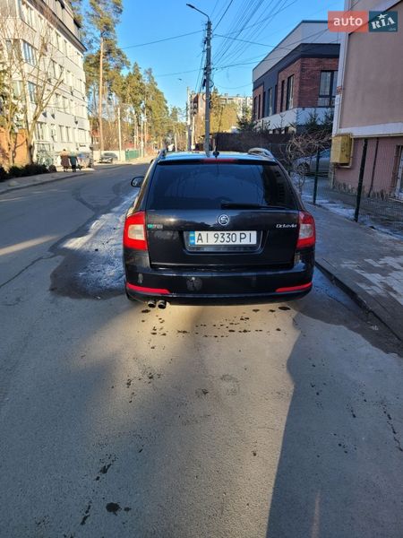 Универсал Skoda Octavia 2009 в Ирпене