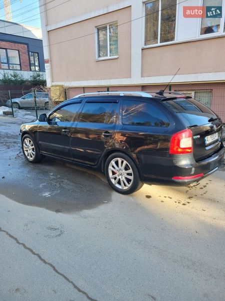 Универсал Skoda Octavia 2009 в Ирпене