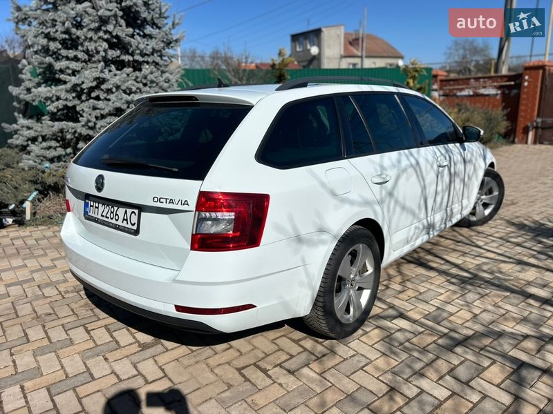 Универсал Skoda Octavia 2018 в Одессе