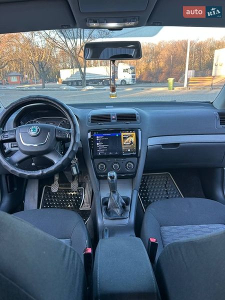 Универсал Skoda Octavia 2012 в Кропивницком