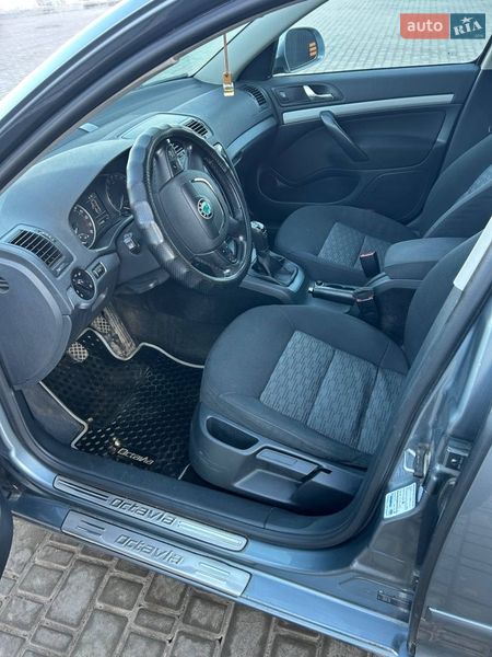 Универсал Skoda Octavia 2012 в Кропивницком