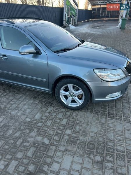 Универсал Skoda Octavia 2012 в Кропивницком