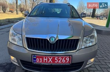 Універсал Skoda Octavia 2010 в Кропивницькому