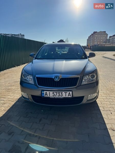 Лифтбек Skoda Octavia 2012 в Софиевской Борщаговке