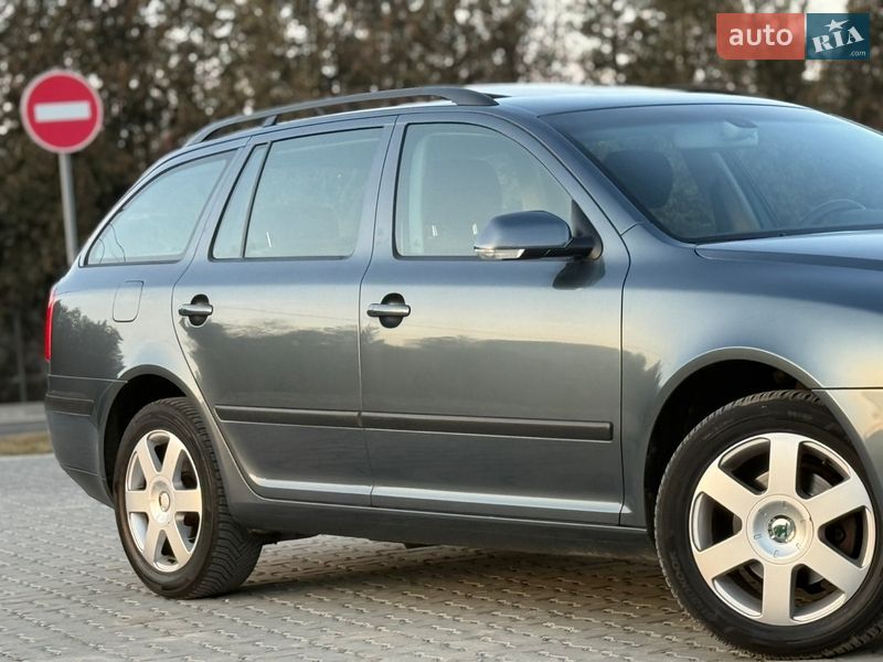 Универсал Skoda Octavia 2006 в Львове