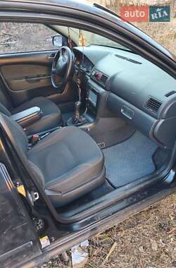 Ліфтбек Skoda Octavia 2006 в Бучі