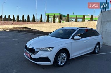 Универсал Skoda Octavia 2021 в Виннице