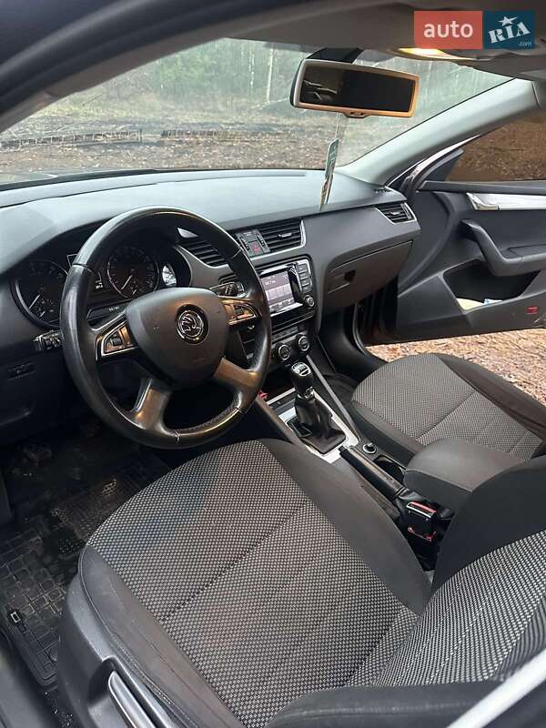 Универсал Skoda Octavia 2014 в Житомире