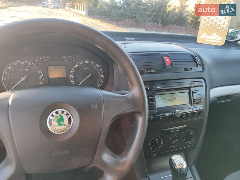 Лифтбек Skoda Octavia 2006 в Крыжополе