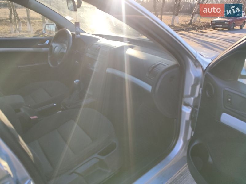 Лифтбек Skoda Octavia 2006 в Крыжополе