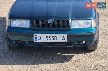 Ліфтбек Skoda Octavia 1998 в Турці