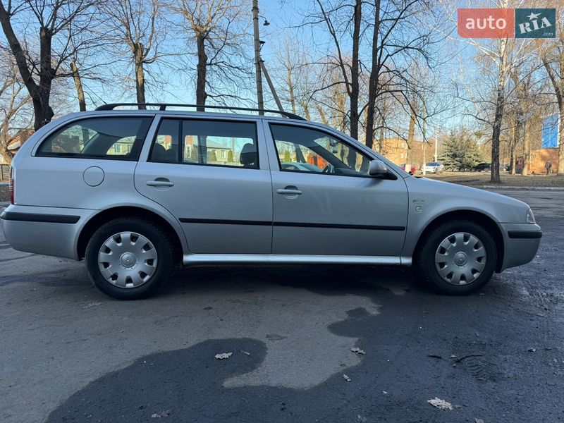 Универсал Skoda Octavia 2003 в Полтаве