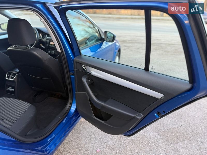 Універсал Skoda Octavia 2016 в Калуші