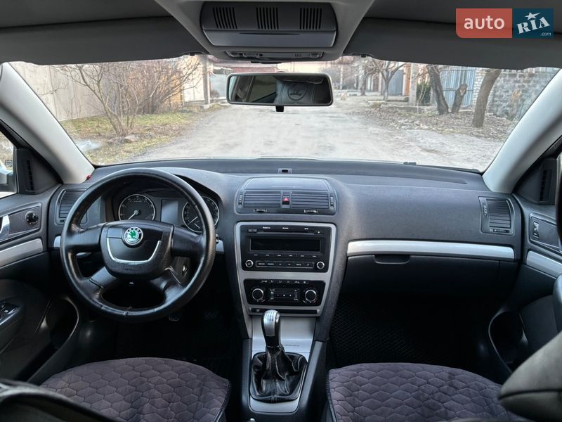 Лифтбек Skoda Octavia 2009 в Запорожье