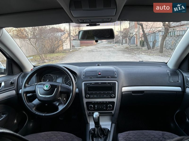 Лифтбек Skoda Octavia 2009 в Запорожье