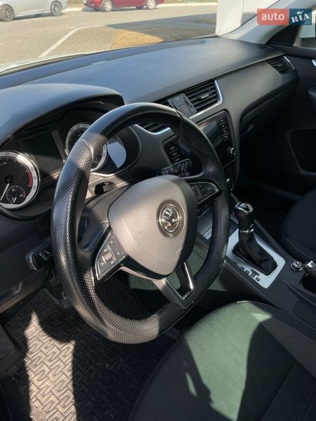 Универсал Skoda Octavia 2017 в Львове