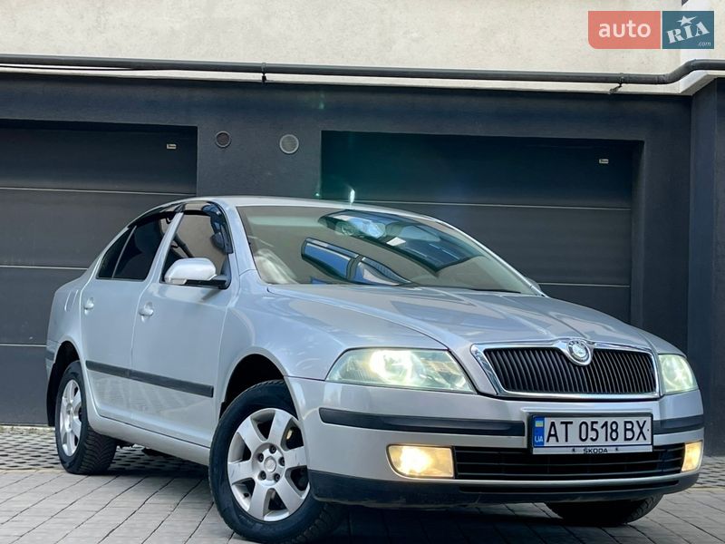 Лифтбек Skoda Octavia 2005 в Ивано-Франковске
