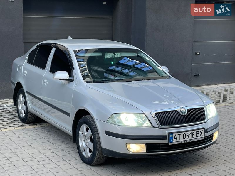 Лифтбек Skoda Octavia 2005 в Ивано-Франковске