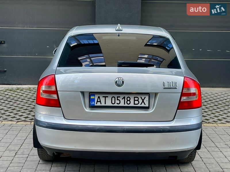 Лифтбек Skoda Octavia 2005 в Ивано-Франковске