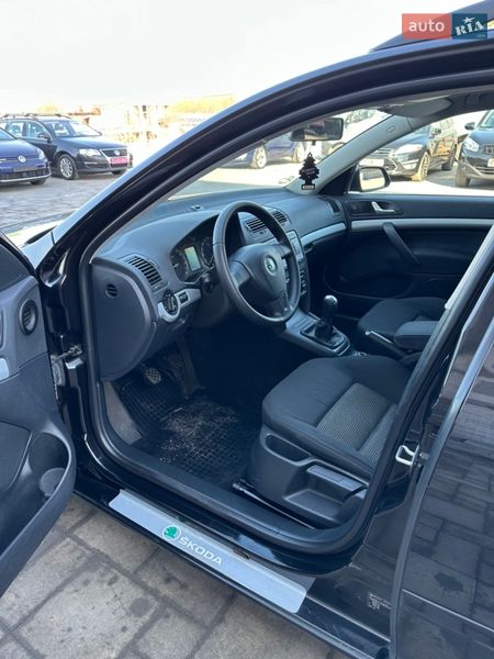 Универсал Skoda Octavia 2008 в Ровно
