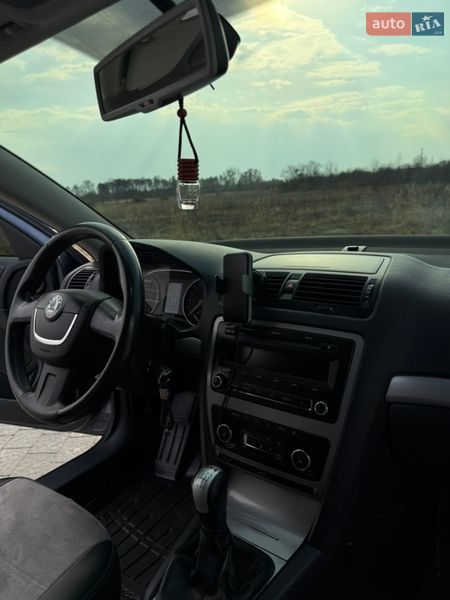 Универсал Skoda Octavia 2009 в Пустомытах