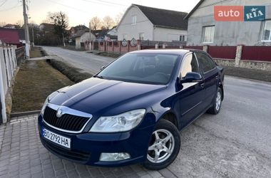 Лифтбек Skoda Octavia 2010 в Гусятине