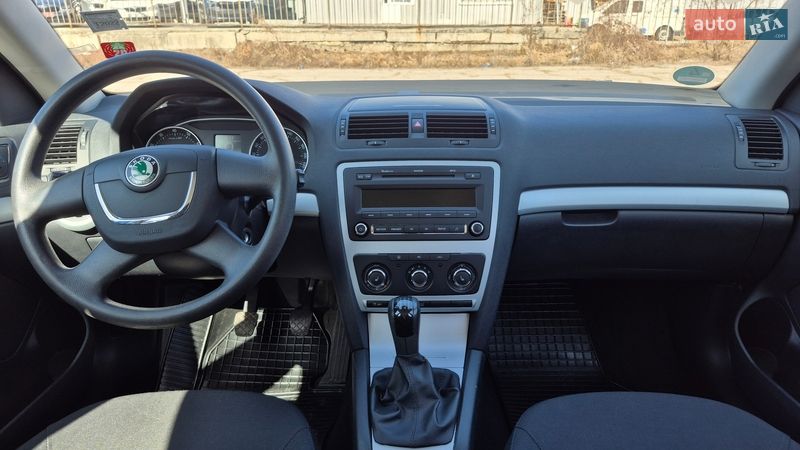 Універсал Skoda Octavia 2010 в Полтаві