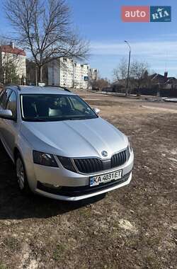 Універсал Skoda Octavia 2017 в Чернігові