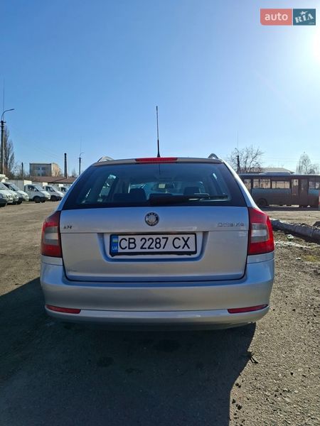 Универсал Skoda Octavia 2008 в Чернигове