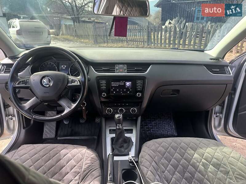 Универсал Skoda Octavia 2014 в Вижнице