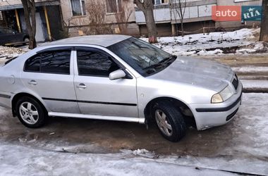 Лифтбек Skoda Octavia 2003 в Харькове