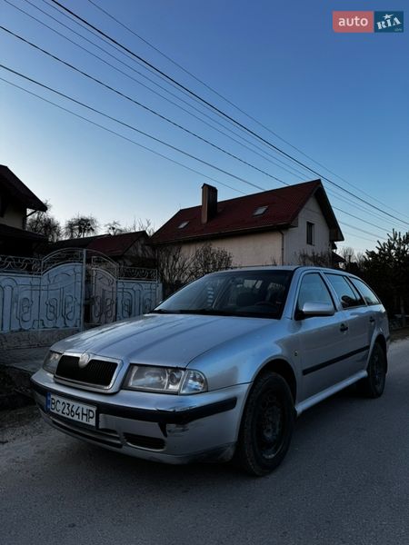 Универсал Skoda Octavia 1999 в Львове