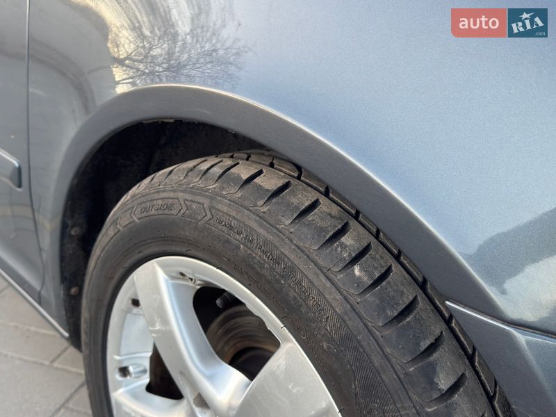 Лифтбек Skoda Octavia 2011 в Нововолынске