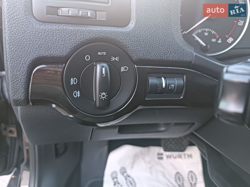 Универсал Skoda Octavia 2010 в Луцке