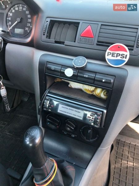 Лифтбек Skoda Octavia 2000 в Киеве