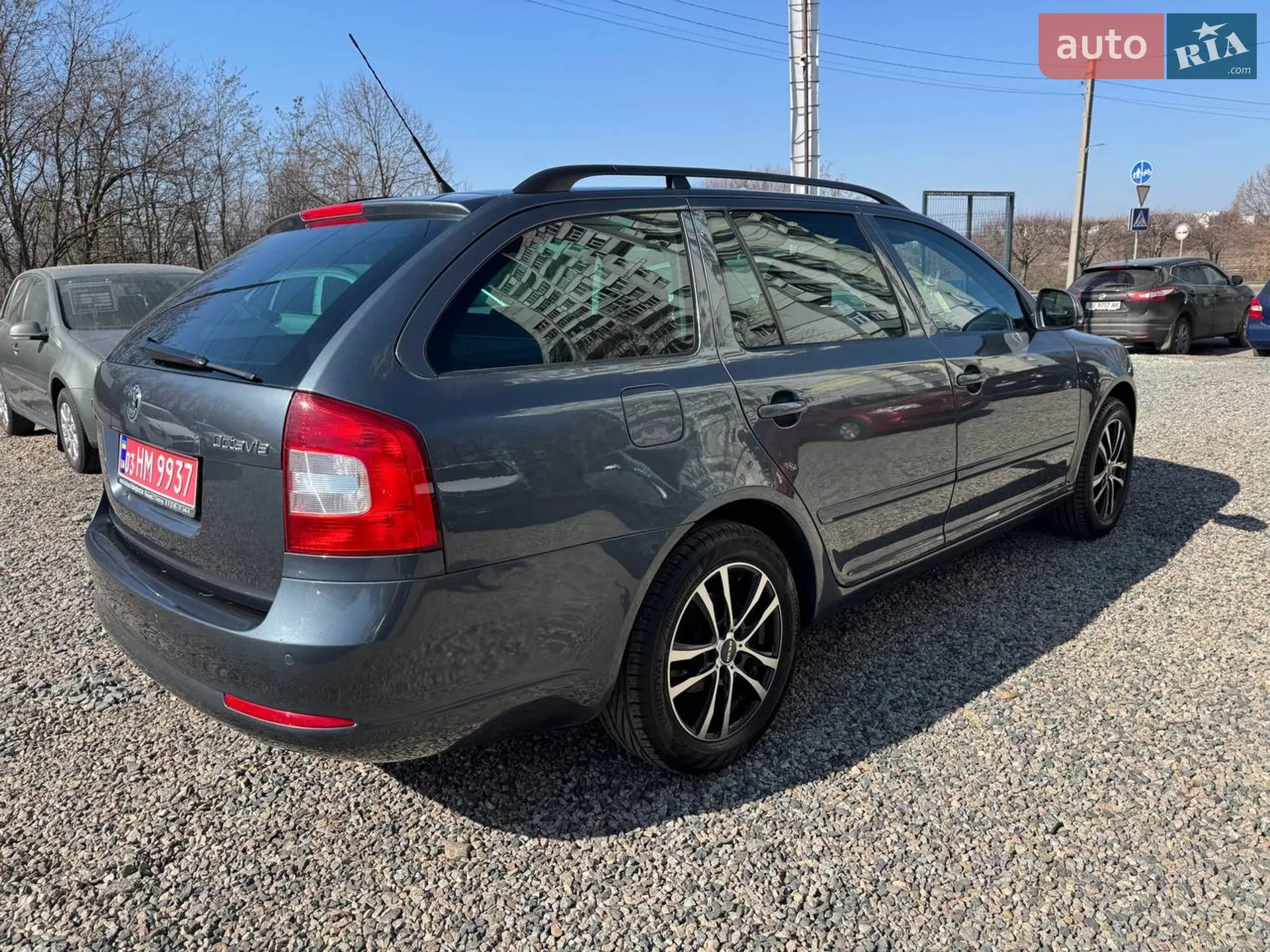 2010 Skoda Octavia - мініатюра 26