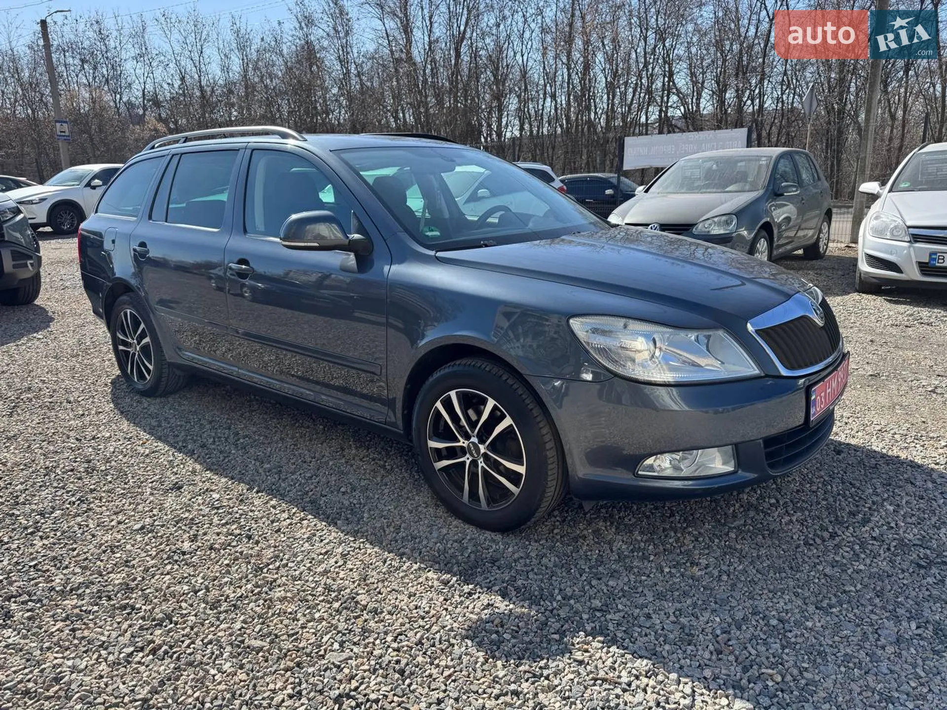 2010 Skoda Octavia - фото 1