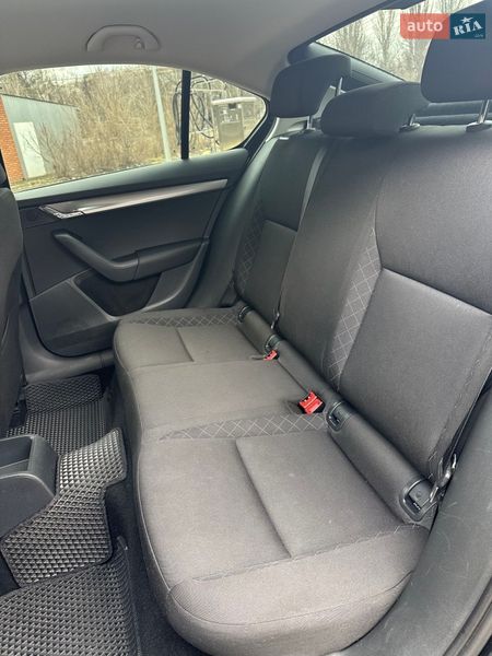 Лифтбек Skoda Octavia 2017 в Кривом Роге