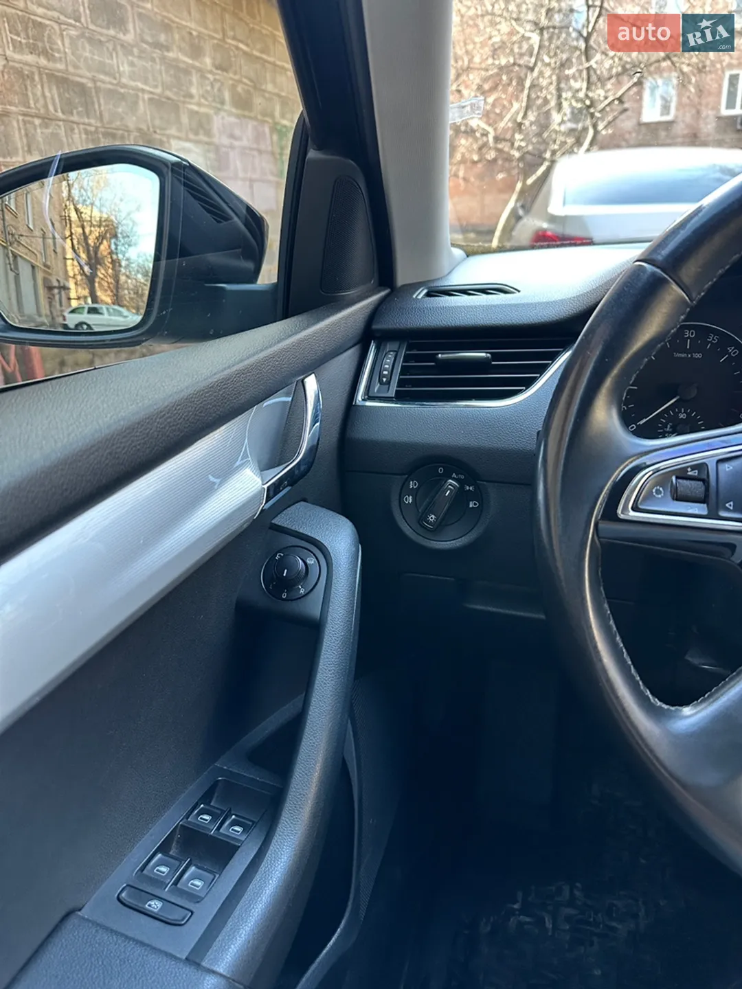 2015 Skoda Octavia - мініатюра 11