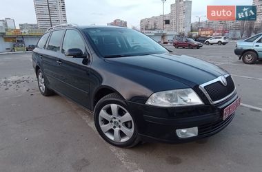 Універсал Skoda Octavia 2008 в Дергачах
