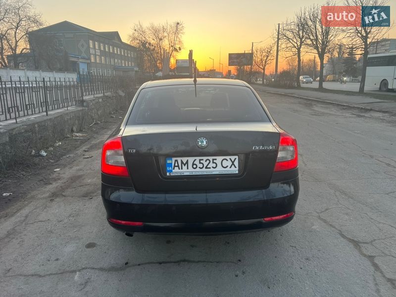 Лифтбек Skoda Octavia 2011 в Житомире
