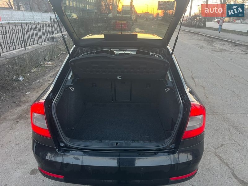 Лифтбек Skoda Octavia 2011 в Житомире